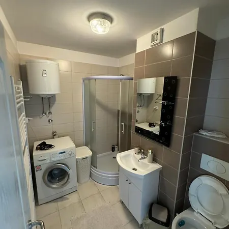 Ajlin Apartment